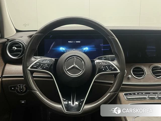 Mercedes-Benz E-class 2021 Черный из Китая, фото 5