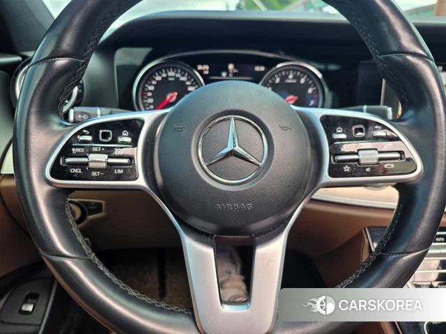 Mercedes-Benz E-Class W213 2018 Белый из Кореи, фото 5
