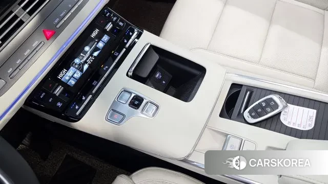Hyundai The New Grandeur IG Hybrid 2022 Белый из Кореи, фото 5