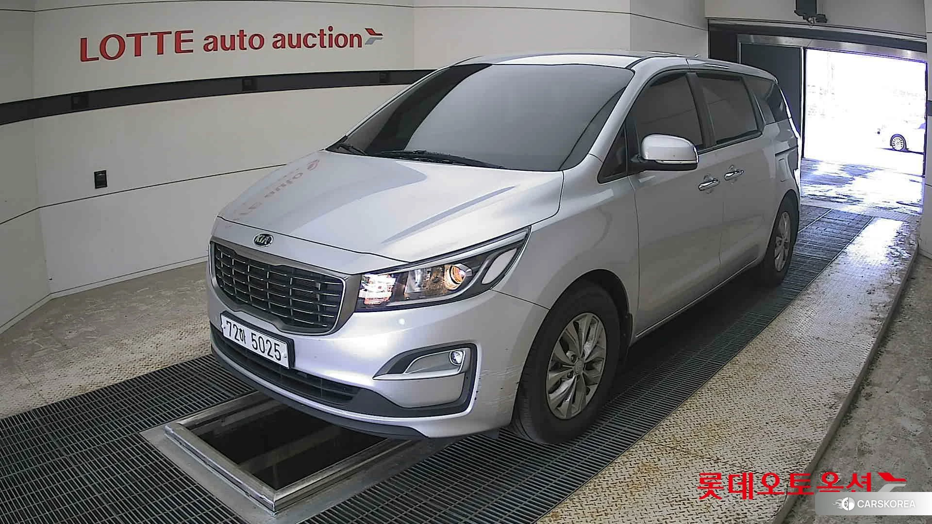 Kia Carnival 2020 Silky Silver из Кореи, фото 5