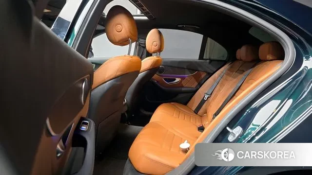 Mercedes-Benz C-Class W205 2019 Темно-зеленый из Кореи, фото 5