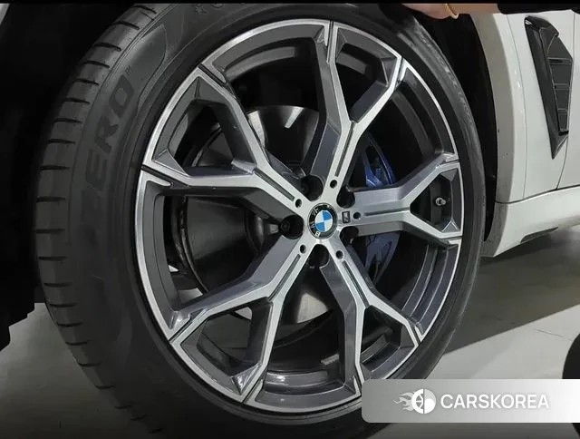 BMW X5 (G05) 2024 Белый из Кореи, фото 5