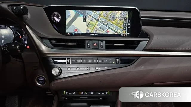 Lexus ES300h 7th generation 2020 Серебристо-серый из Кореи, фото 5