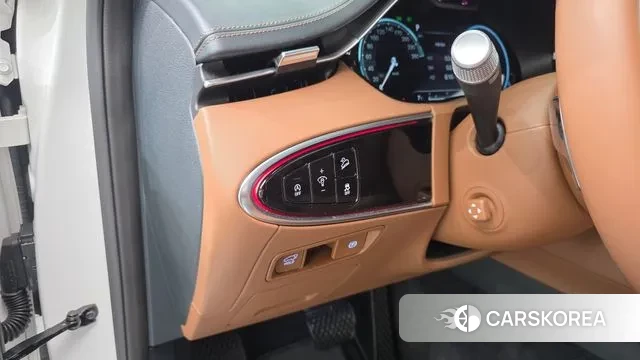 Genesis GV70 2023 Белый из Кореи, фото 5