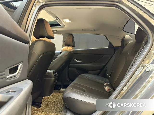 Hyundai Elantra id 4277483 из Китая 5