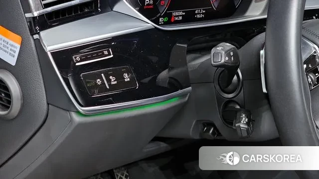 Audi A8 (D5) 2020 Белый из Кореи, фото 5