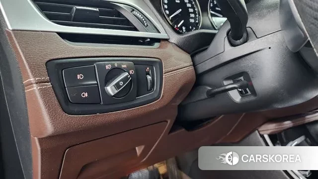 BMW X1 (F48) 2021 Белый из Кореи, фото 5