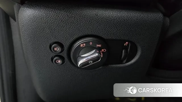 Mini Cooper 2019 Жемчужный цвет из Кореи, фото 5