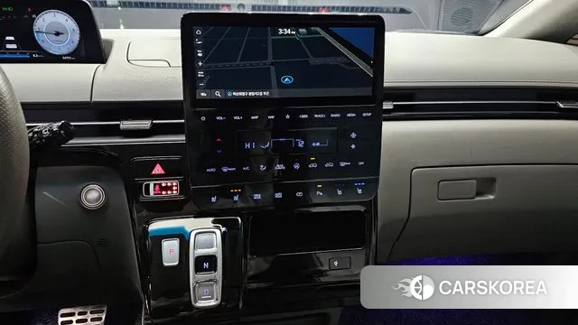 Hyundai Staria 2022 Белый из Кореи, фото 5