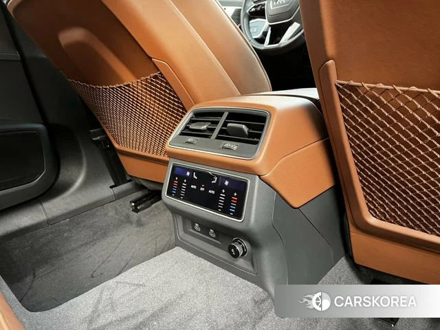 Audi A6L 2024 Черный из Китая, фото 5
