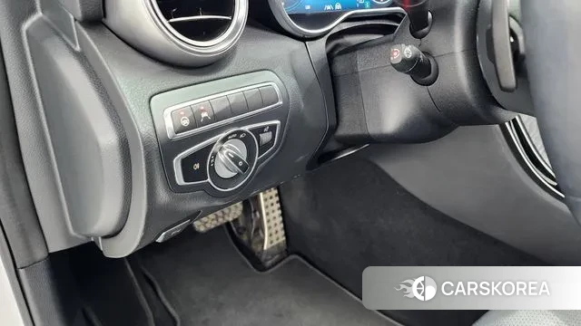 Mercedes-Benz C-Class W205 2021 Белый из Кореи, фото 5