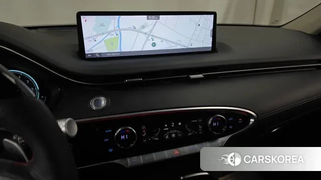 Genesis GV70 2021 Черный из Кореи, фото 5