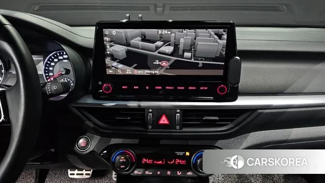 Kia The New K3 2nd generation 2022 Белый из Кореи, фото 5