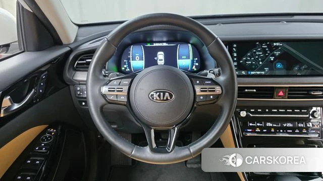 Kia K7 Premier Hybrid 2021 Белый из Кореи, фото 5