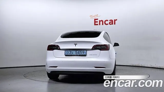Tesla Model 3 2021 Белый из Кореи, фото 5