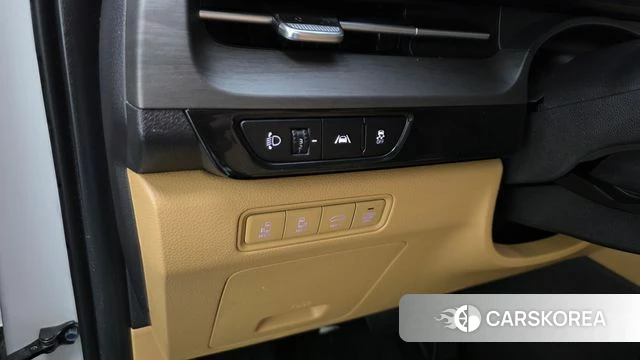 Kia Carnival 4th generation 2022 Белый из Кореи, фото 5