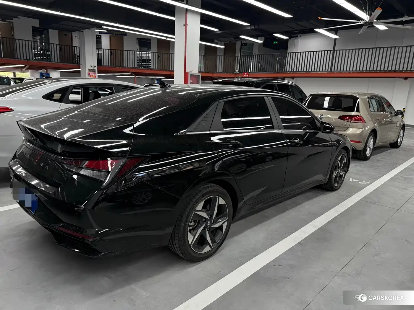 Hyundai Elantra 2022 Черный из Китая, фото 5