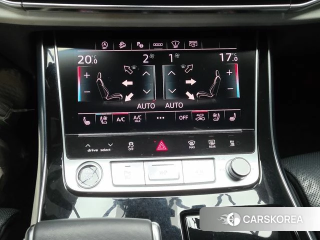 Audi Q8 (4M) 2022 Черный из Кореи, фото 5