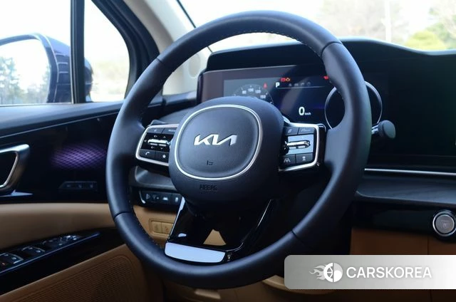 Kia Carnival 4th generation 2023 Серый из Кореи, фото 5