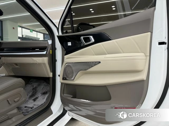 Kia The New Carnival 4th Generation 2026 Белый из Кореи, фото 5