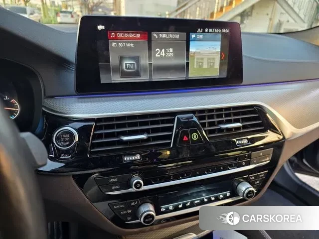 BMW 5 Series (G30) 2019 Синий из Кореи, фото 5