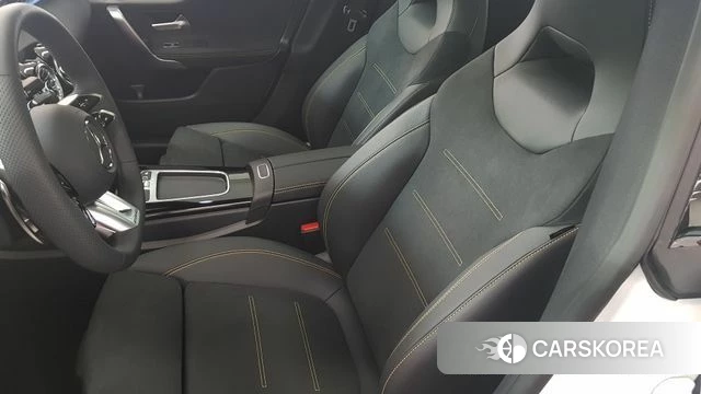 Mercedes-Benz CLA-Class C118 2025 Белый из Кореи, фото 5