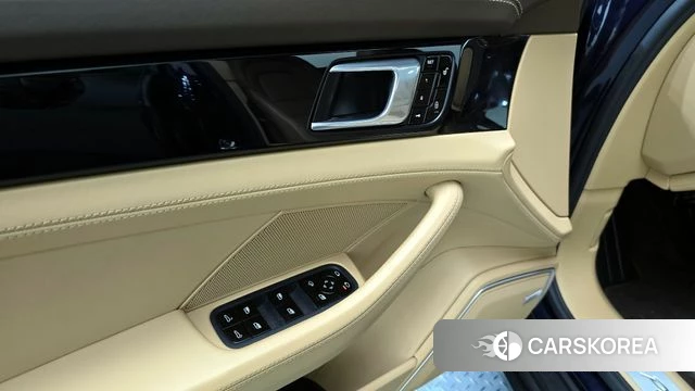 Porsche Panamera (971) 2018 Синий из Кореи, фото 5