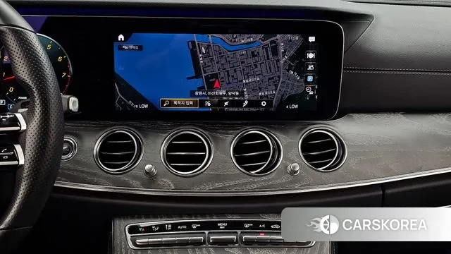 Mercedes-Benz E-Class W213 2020 Белый из Кореи, фото 5