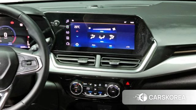 Chevrolet (GM Daewoo) Trax Crossover 2024 Белый из Кореи, фото 5