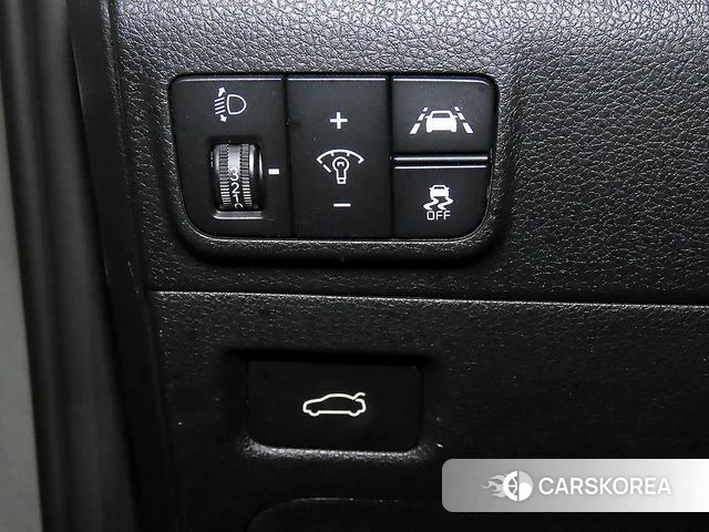 Kia K5 3rd generation 2020 Серебряный из Кореи, фото 5