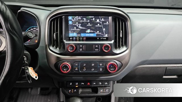 Chevrolet (GM Daewoo) Real New Colorado 2022 Черный из Кореи, фото 5