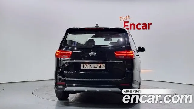 Kia The New Carnival 2020 Черный из Кореи, фото 5