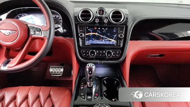 Bentley Bentayga 2020 Черный из Кореи, фото 5