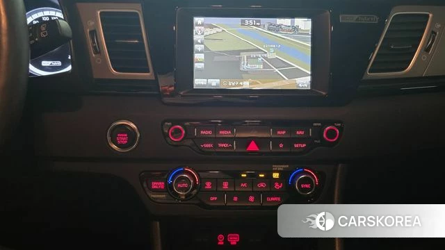 Kia Niro 2018 Синий из Кореи, фото 5