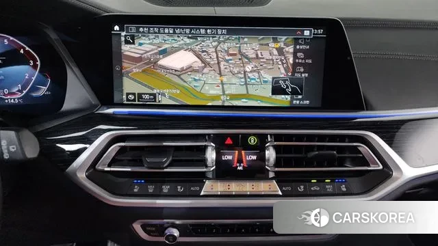 BMW X7 (G07) 2022 Белый из Кореи, фото 5