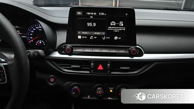 Kia The New K3 2nd generation 2023 Белый из Кореи, фото 5