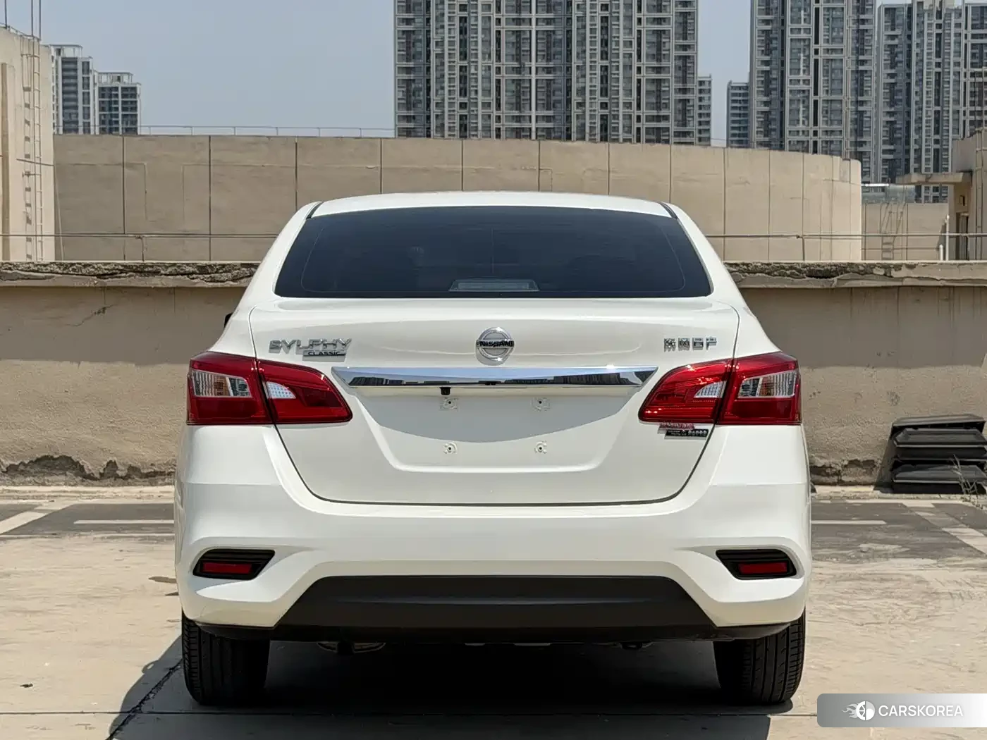 Nissan Sylphy 2025 Белый из Китая, фото 5