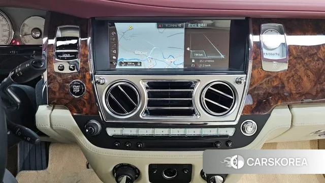 Rolls-Royce Dunn 2018 Белый из Кореи, фото 5