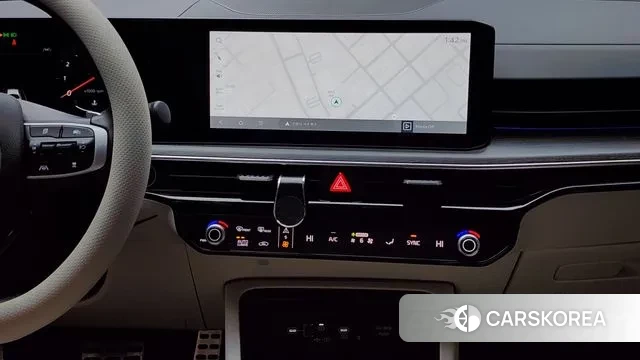 Kia The New K5 3rd generation 2023 Черный из Кореи, фото 5