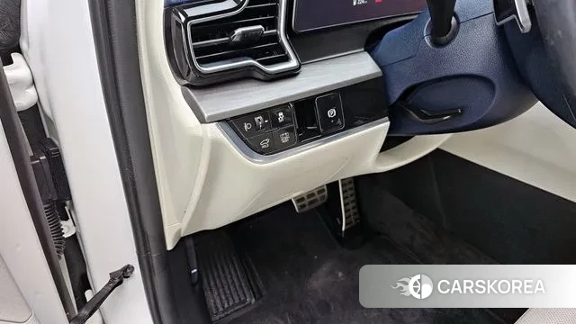 Kia Sportage 5th Generation Hybrid 2023 Белый из Кореи, фото 5