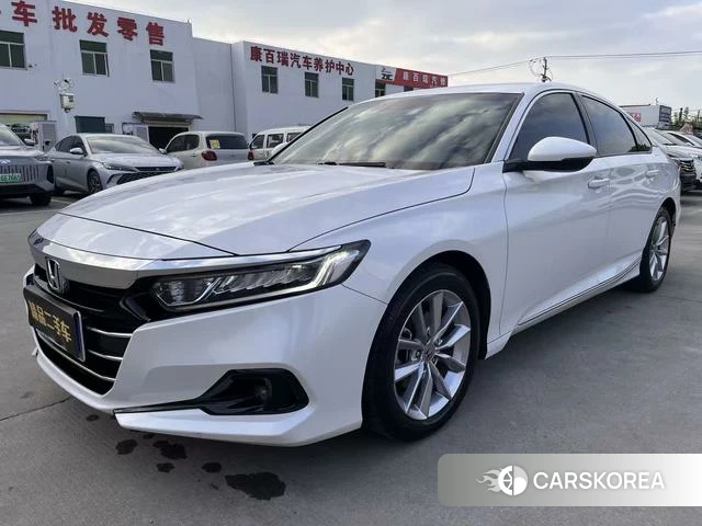 Honda Accord 2022 Белый из Китая, фото 5