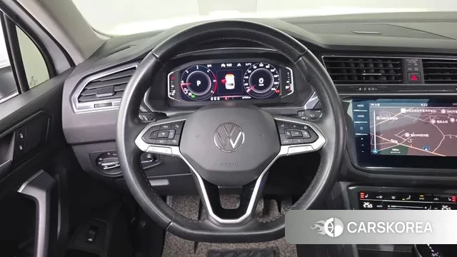 Volkswagen Tiguan second Generation 2022 Белый из Кореи, фото 5