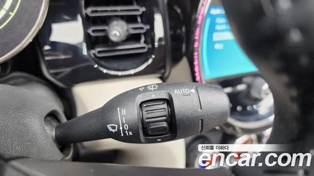 Mini Cooper S Convertible 2023 Красный из Кореи, фото 5