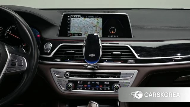 BMW 7 Series (G11) 2018 Черный из Кореи, фото 5
