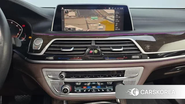 BMW 7 Series (G11) 2019 Черный из Кореи, фото 5