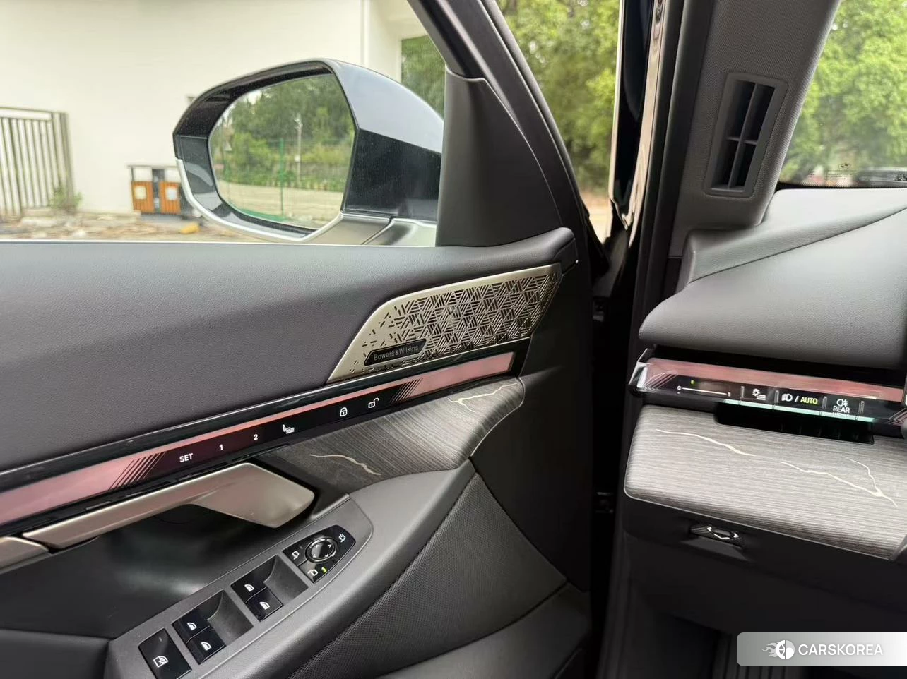 BMW 5 series 2024 Черный из Китая, фото 5