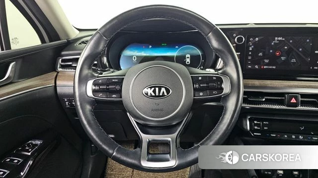 Kia K5 3rd generation 2020 Белый из Кореи, фото 5