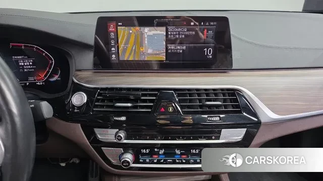 BMW 5 Series (G30) 2020 Черный из Кореи, фото 5