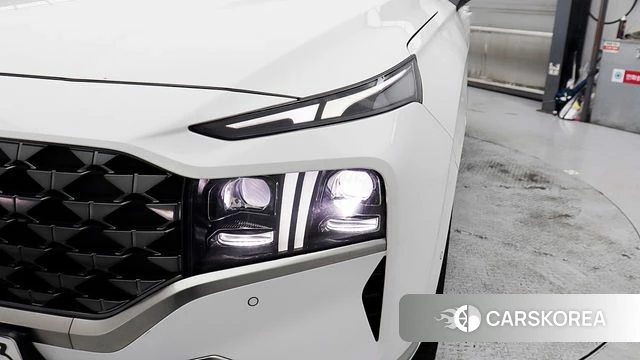 Hyundai The New Santa Fe 2023 Белый из Кореи, фото 5