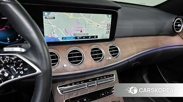 Mercedes-Benz E-Class W213 2020 Белый из Кореи, фото 5
